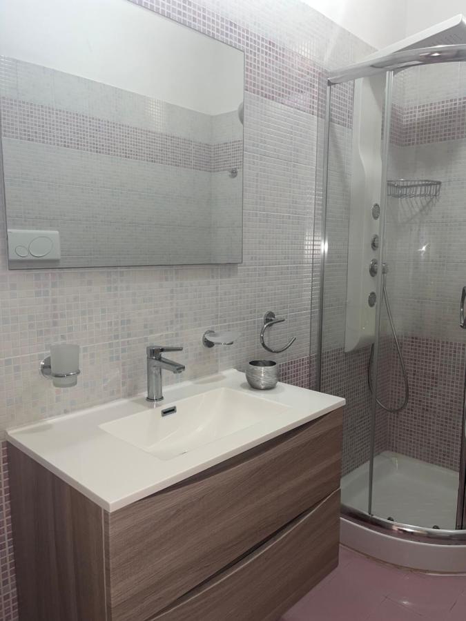 Tenuta Ingegna Apartments Порто Чезарео Екстериор снимка