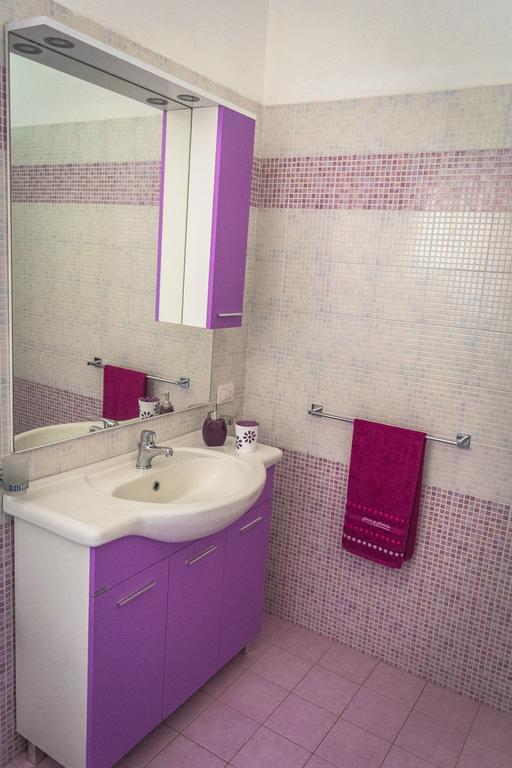 Tenuta Ingegna Apartments Порто Чезарео Екстериор снимка